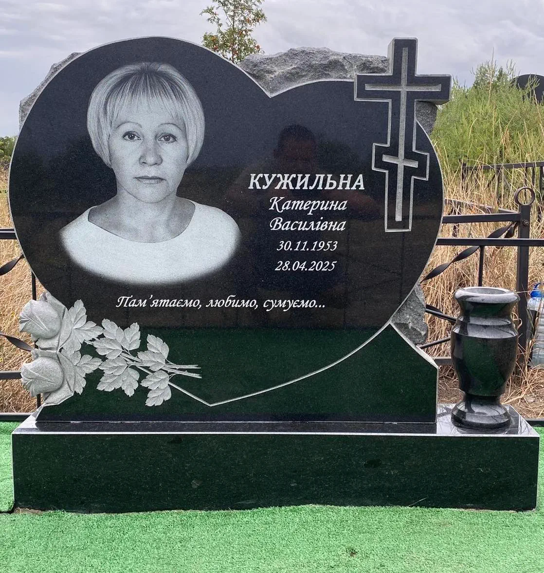 Одинарні пам'ятники — наша робота №3